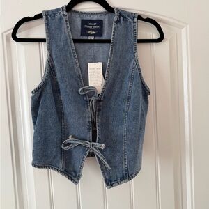 Ashley Vintage Charm | Denim Bow Tie Vest Size Small NWT
